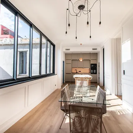 Apartment Haussmannien Pres Des Halles Et De La Gare - Sur Cour - Calme Sete